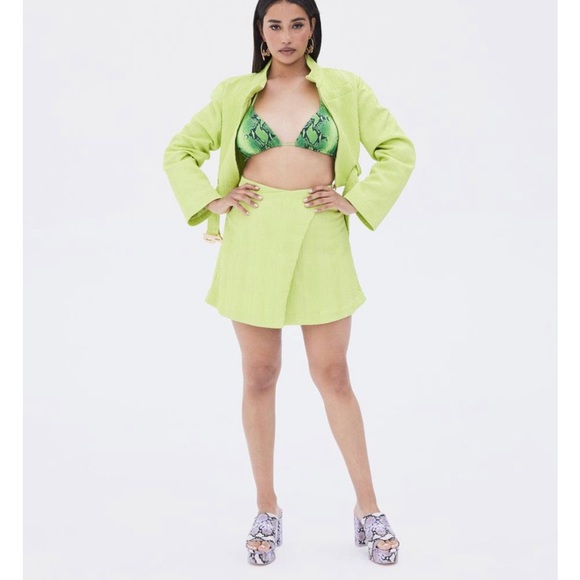 COPY - 2 piece CULT GAIA BRATZ COLLECTION - Picture 7 of 9